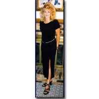 Julie_Adamowicz-After.jpg (10363 bytes)
