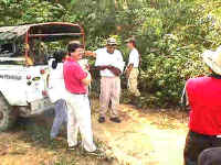 01-gombak-climb-Briefing.jpg (13330 bytes)