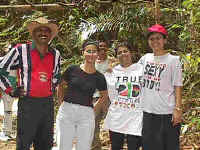 13-gombak-climb-Members.jpg (14404 bytes)