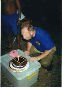 Martin's -cake.jpg (24507 bytes)