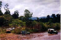 River crossing-1.jpg (16059 bytes)