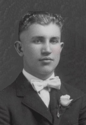 pandrew.jpg (23816 bytes)