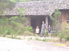 Pay no attention to the purple paint, folks- the owners dont mind vandals,trespassers and hobo's named George.