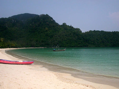 ao loh dalum bay