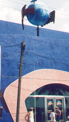 ph_cozumel.jpg (123927 bytes)