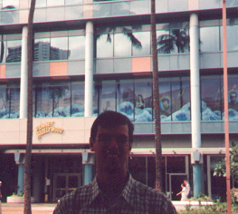 ph_honolulu.jpg (81515 bytes)