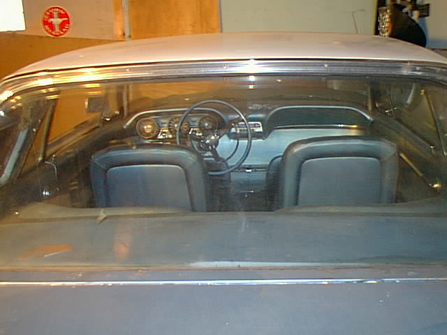 Swing-away steering wheel