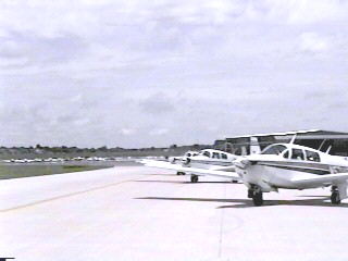 caravan3.jpg (11354 bytes)