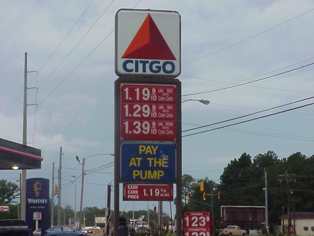 Gas