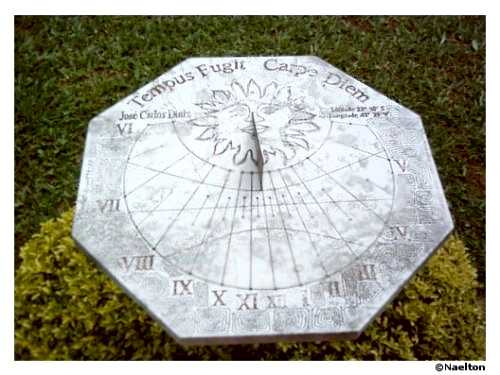 Foto do Rel&oacute;gio Horizontal do Diniz