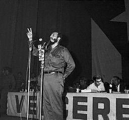 En el XII Congreso