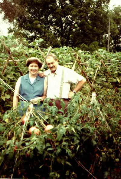 Eunice and Dad in TN