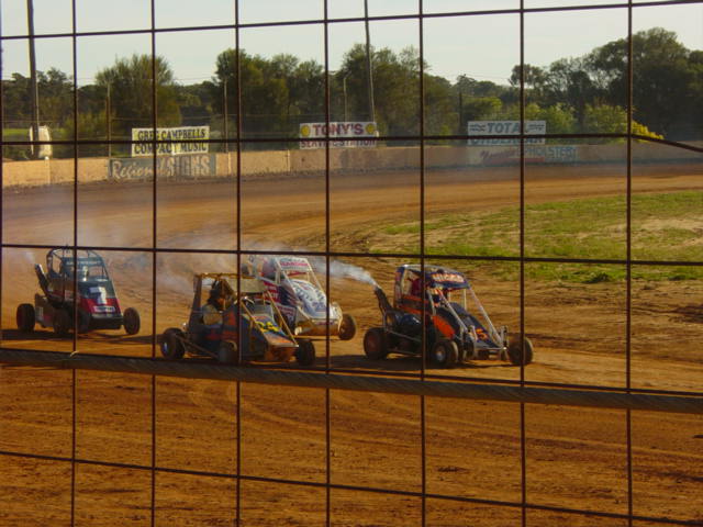 formula 100's form up