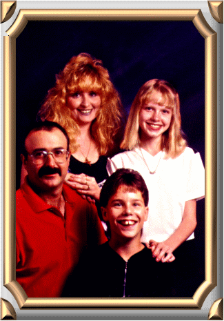 familypic3.gif (68399 bytes)