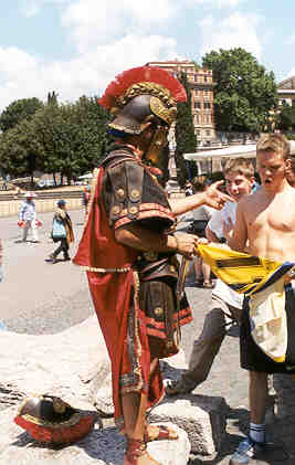 colosseum2.jpg (17236 bytes)