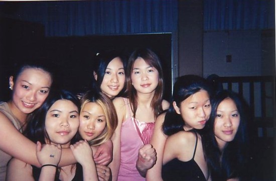 again (cassandra, you got a weird face, don't you ? )