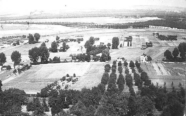 Rok 1953. Ulica Starowiejska i widok na Pogorj� 1