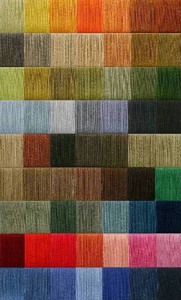Variedad de colores e hilos