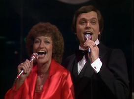 Birthe Kj&aelig;r & Henning Vil&eacute;n