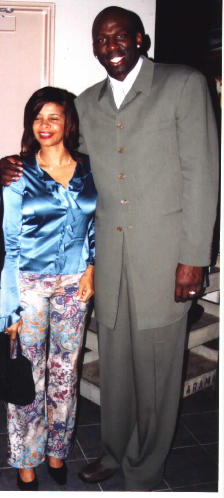 (Picture courtesy of Noe Dorestant 3/31/2002: NBA Haitian star player Olden Polinice
give credit where credit is due. 