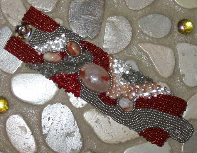 [photo of necklace]