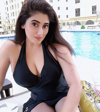 female escorts in surat