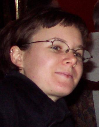 Photo of Nancy's head.