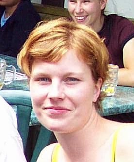 Photo of Tracy's head.