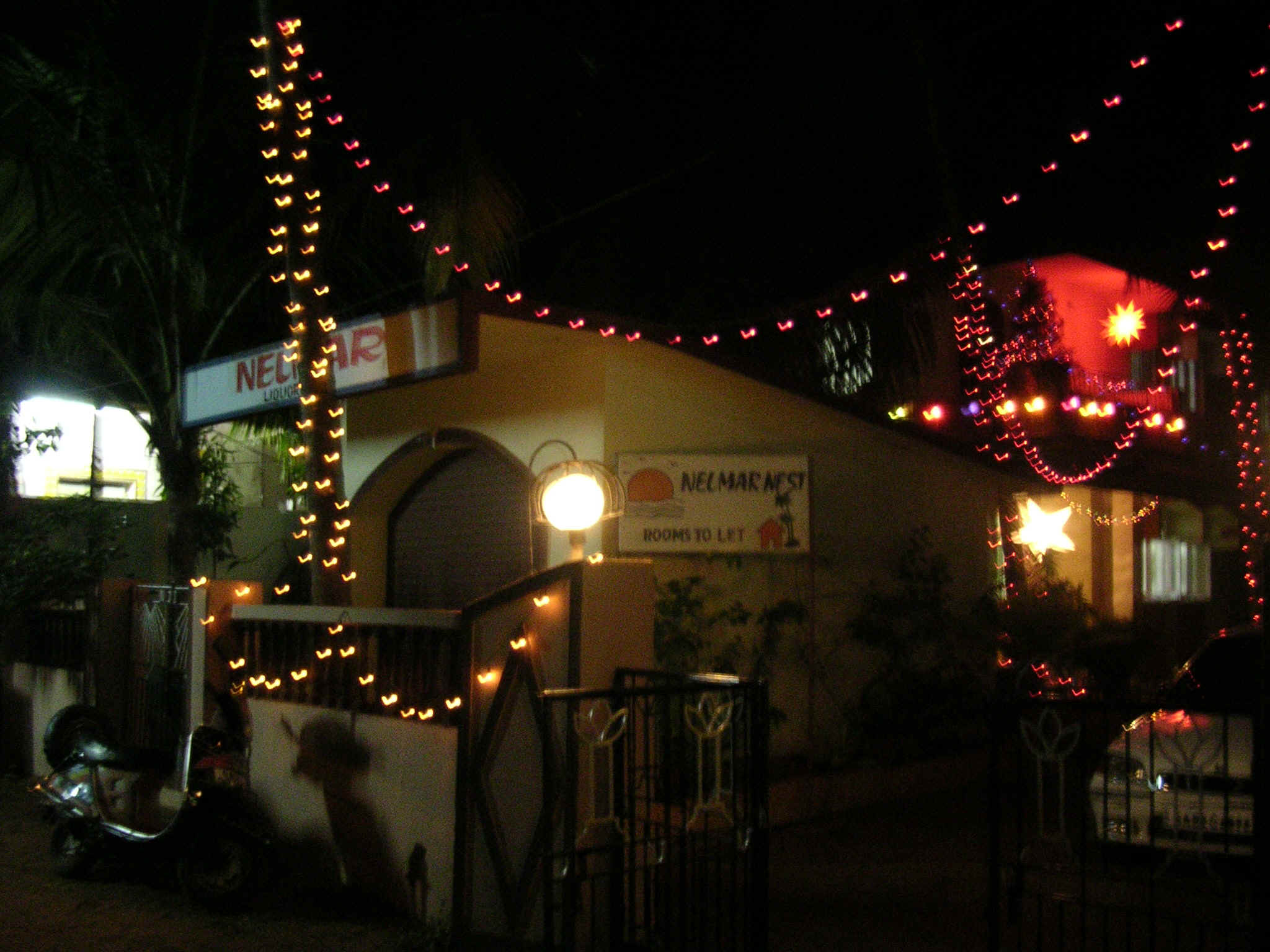 DSCN1496.JPG (691654 bytes)