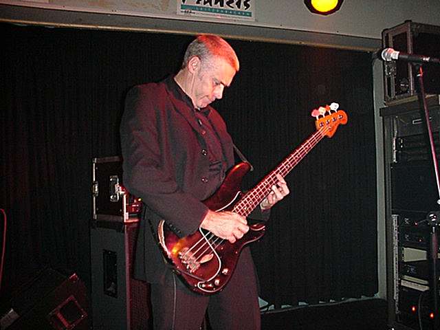 Phil 1.jpg (36296 bytes)