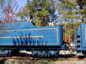 trainb.jpg (99890 bytes)