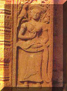 srikoraphomeStupa.jpg (15291 bytes)