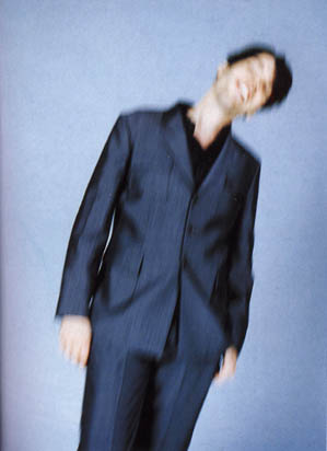 ajblurry.jpg (50731 bytes)