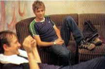 damlcouch.jpg (41119 bytes)