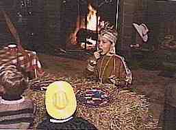 Chow time at the campfire!