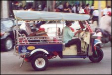 tuk-tuk