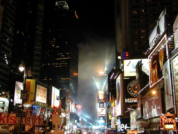 New_Year_eve_at_time_square-1.JPG