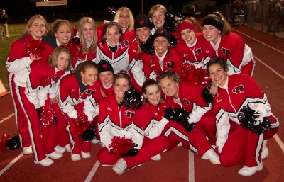 Fun picture and pose from the Varsity squad! One of my personal favorites.