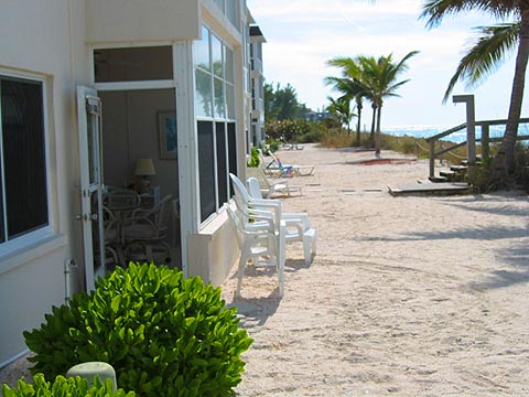 note how private the condo is