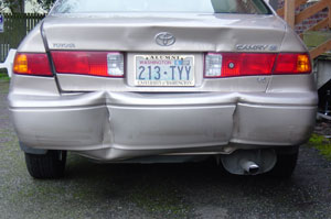 Photo of my old, poor, destroyed toyota.  Photo taken on March 21, 2007.