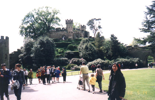 Warwick_Castle_1