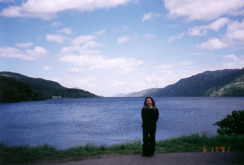 Beside_Loch_Ness