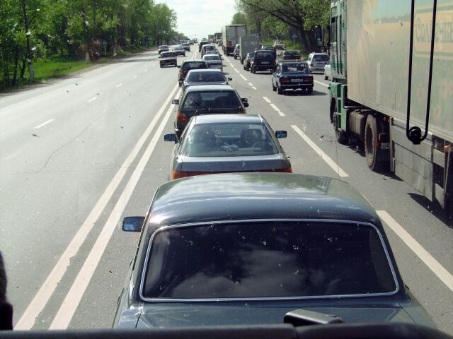 Traffic at the roads to Moscow