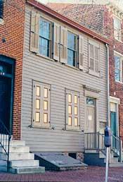Click for info about tours of Whitman's birthplace home