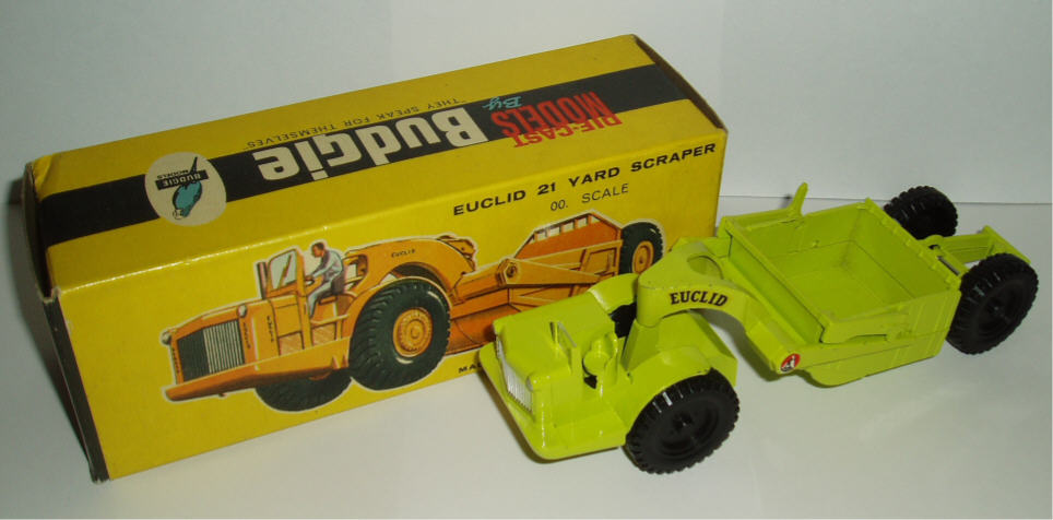 Rarity 5. 282 Euclid Scraper. 1963-66. Extremely rare to find, especially in this light green colour. 