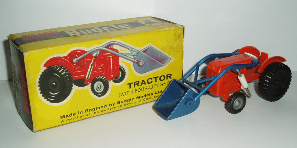 Rarity 4. 306 Fiat Tractor with shovel. 1964-66. Very few of these tractors have survived and are now extremely hard to find. The picture box is even rarer, one of the rarest boxes and the only one I have seen.