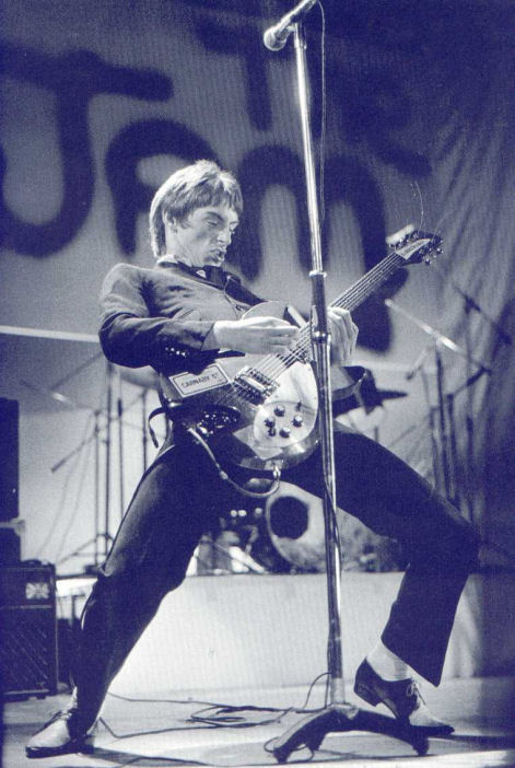 Paul Weller 1977  - (DC Collection)