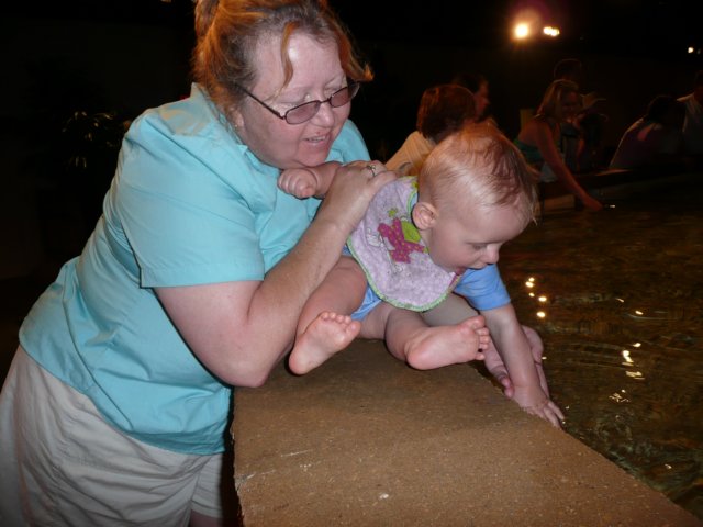 aydenattemptingtopetthestingrays.jpg