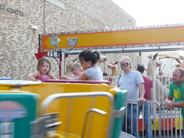 kidsintheteacups.jpg