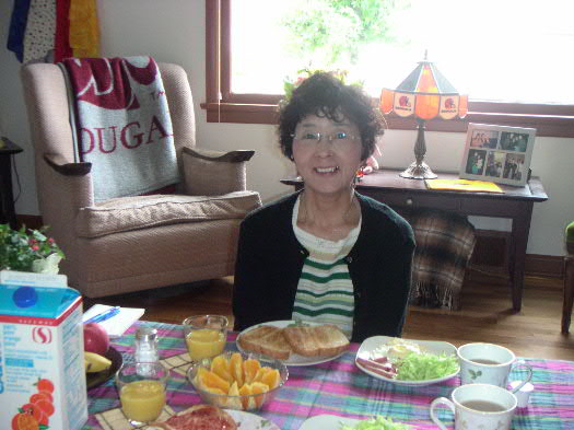Breakfast at Tomo's Restaurant!